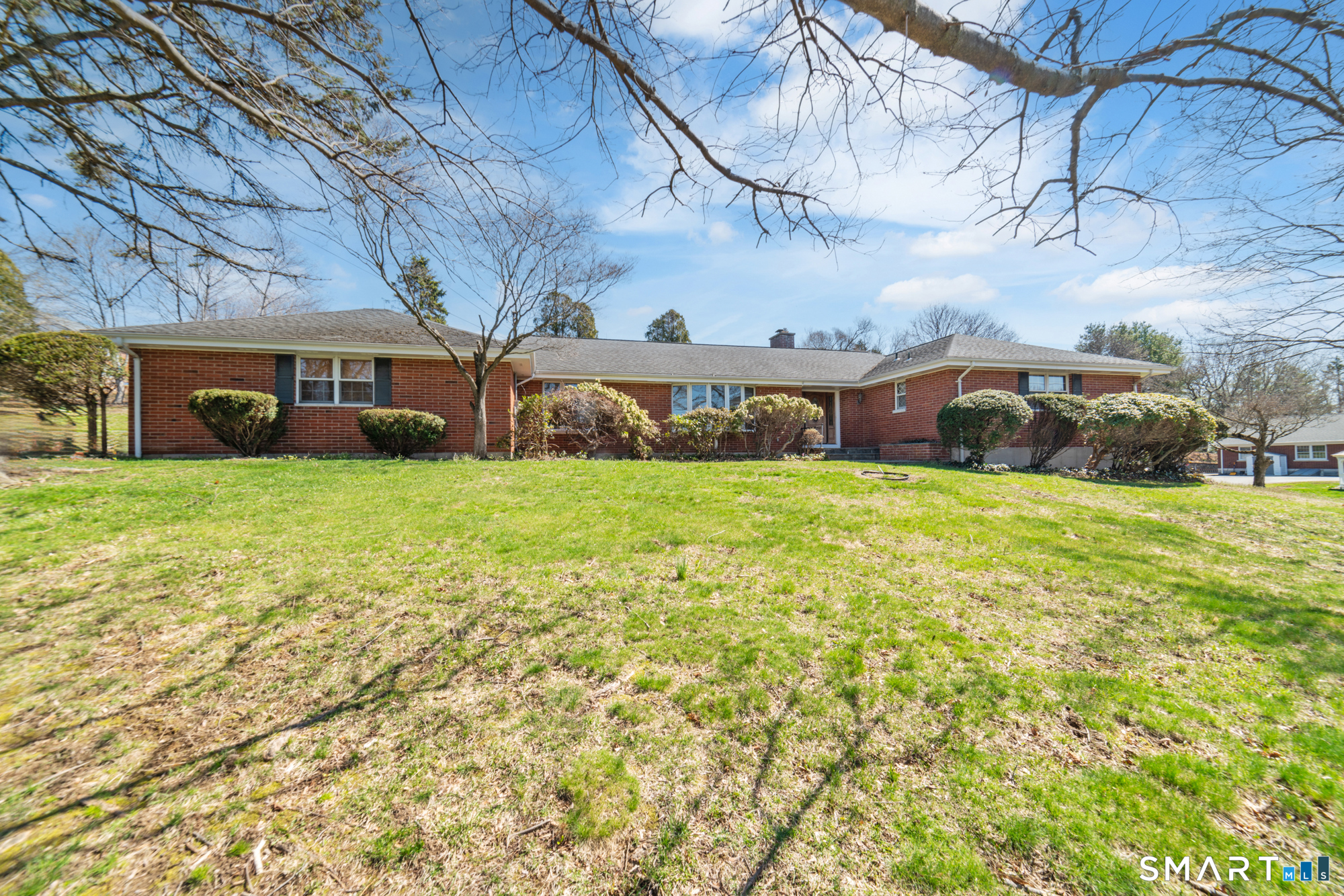 131 Sentinel Hill Road Derby, CT 06418 - Photo 25 of 40