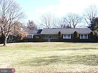 2905 Tower Road Huntingdon Valley, PA 19006 - Photo 1 of 6 Gallery Image 1