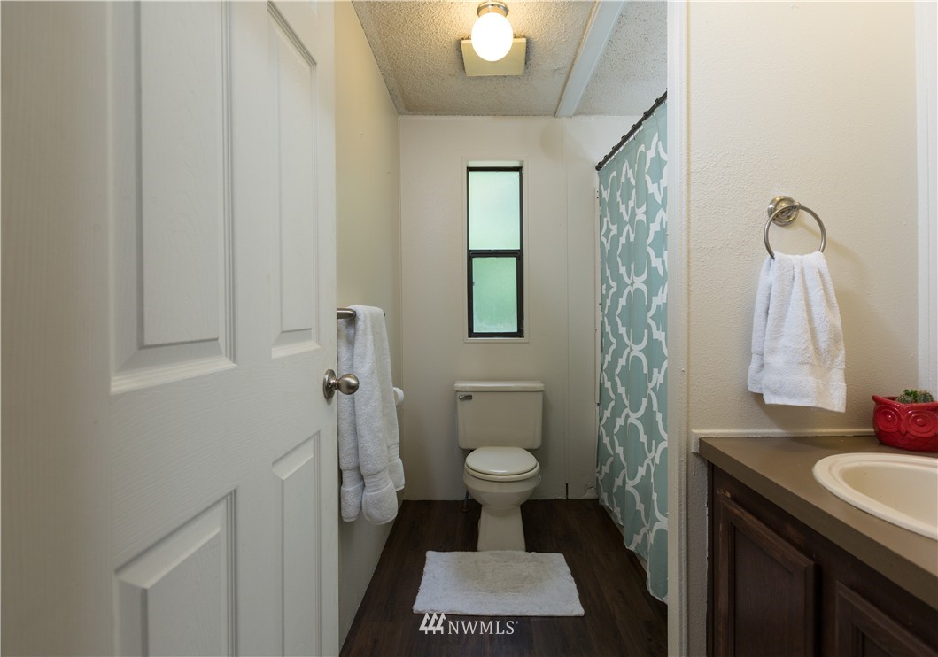 2680 Southeast Bielmeier Road Port Orchard, WA 98367 - Photo 14 of 21 Gallery Image 14