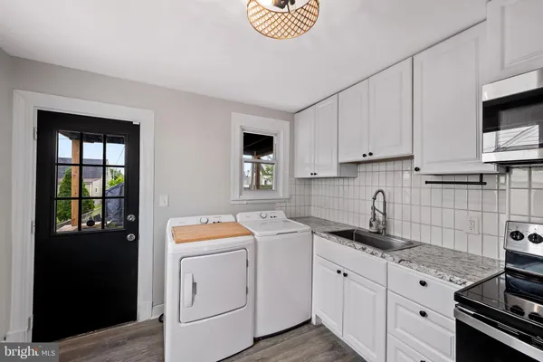 $2,350 | 18 Crafton Road, Baltimore, MD 21221