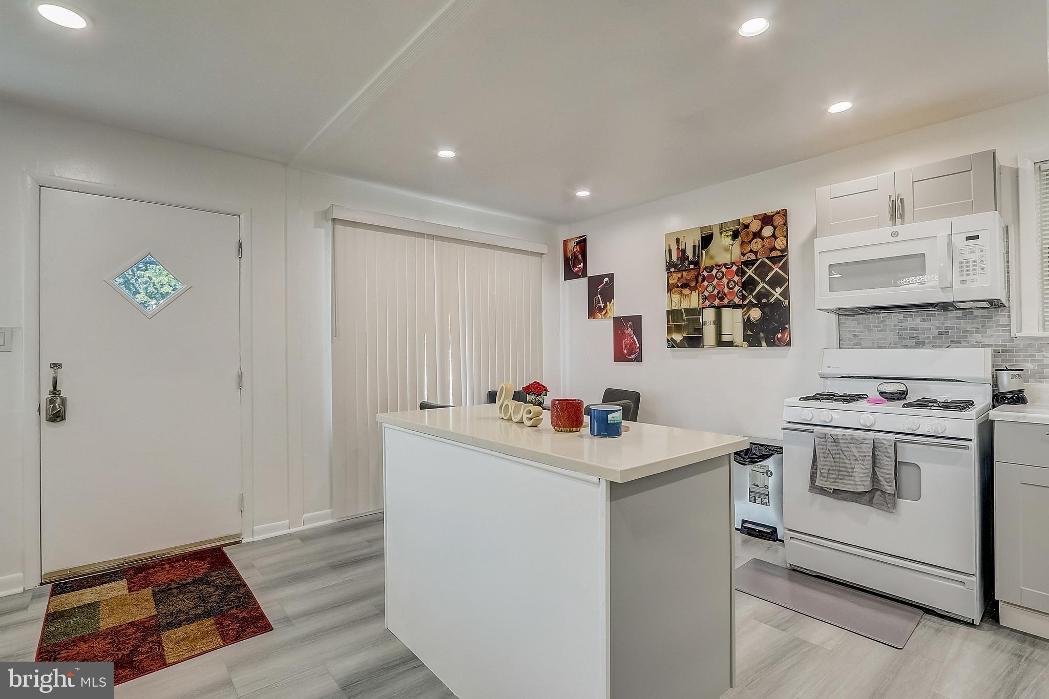 913 Rigg Road Burlington, NJ 08016 - Photo 9 of 28 Gallery Image 9