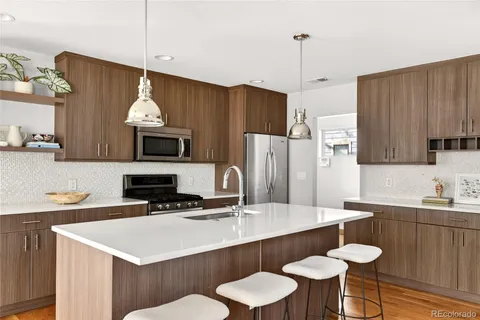 $1,250,000 | 2051 South Gilpin Street, Denver, CO 80210