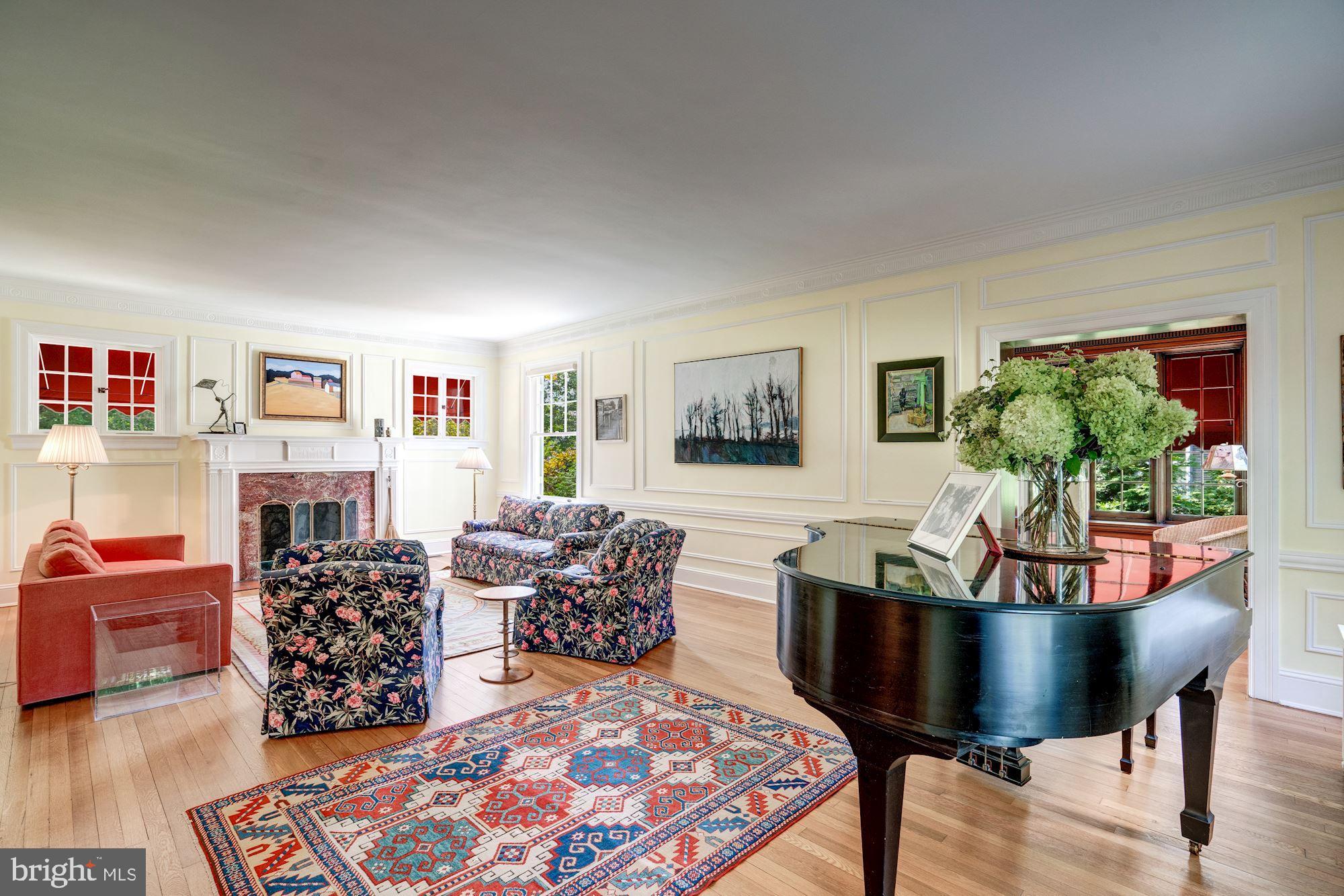 8 Primrose Street Chevy Chase, MD 20815 - Photo 8 of 35