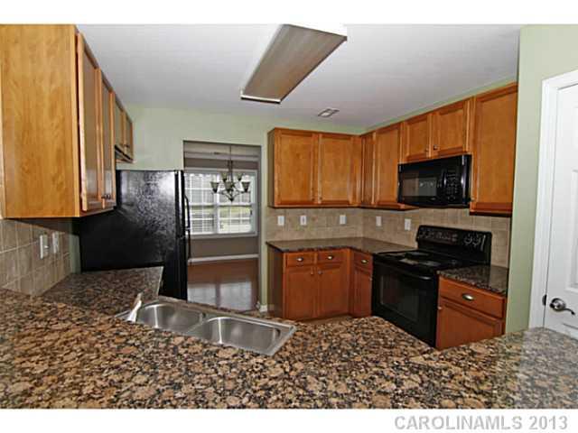 1539 Summit Ridge Lane Kannapolis, NC 28083 - Photo 3 of 9 Gallery Image 3