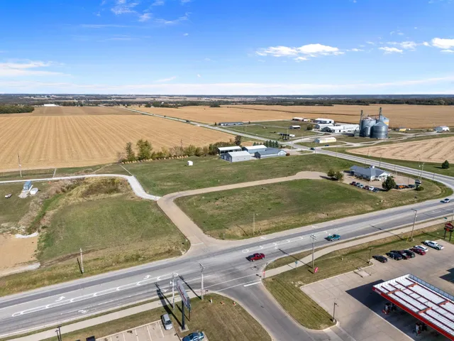 $100,000 | Lot 6 13th Avenue Court, Aledo, IL 61231