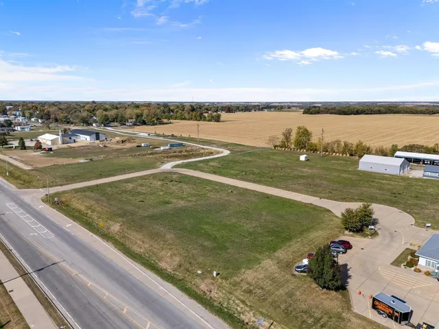 $100,000 | Lot 6 13th Avenue Court, Aledo, IL 61231