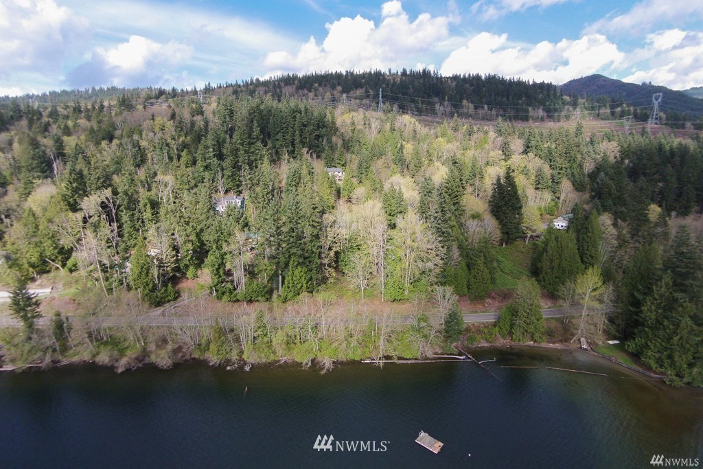 3144 North Shore Road Bellingham, WA 98226 - Photo 4 of 10 Gallery Image 4