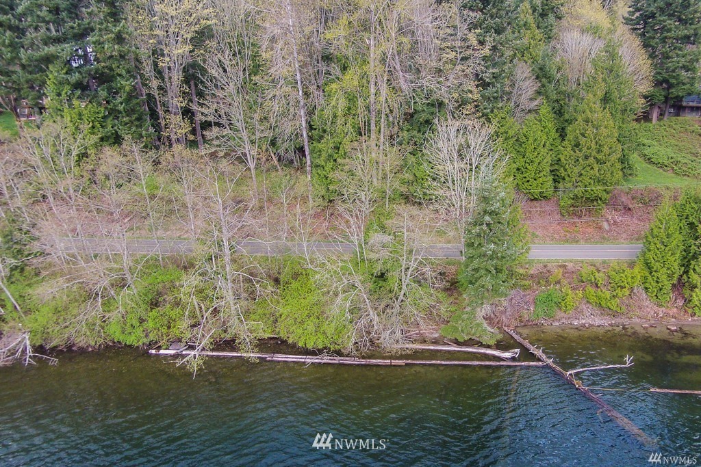 3144 North Shore Road Bellingham, WA 98226 - Photo 5 of 10 Gallery Image 5