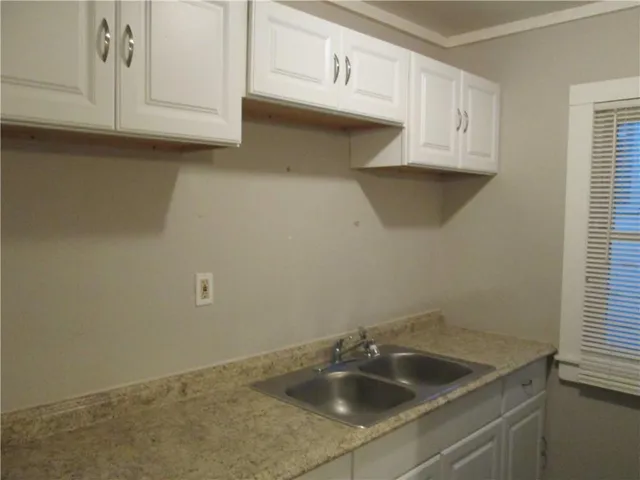 $85,000 | 7403 Montgall Avenue, Kansas City, MO 64132