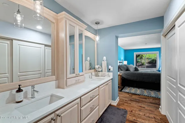 $750,000 | 4797 South Arrow Point Drive, Unit 104, Harrison, ID 83833