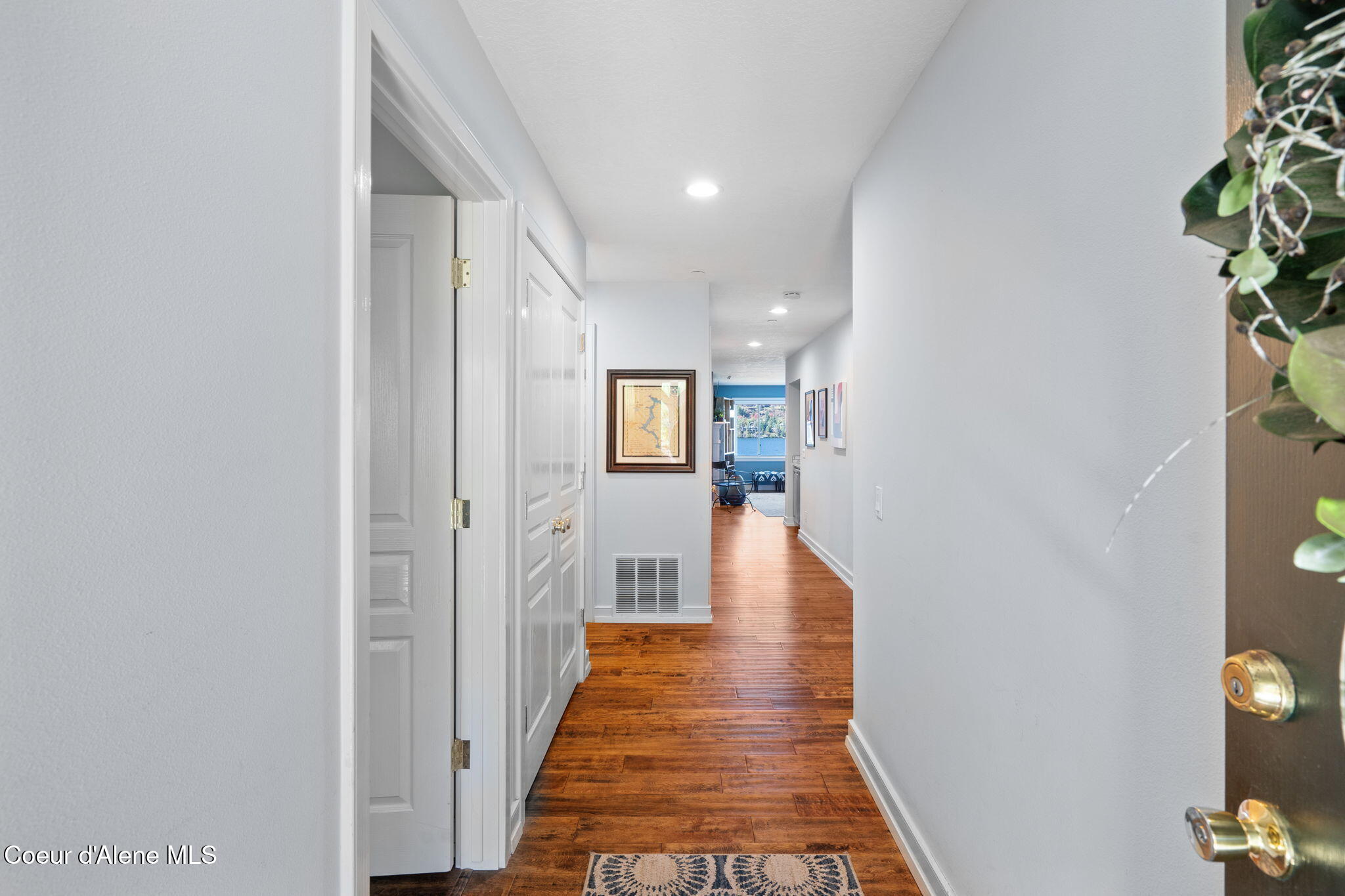 4797 South Arrow Point Drive, Unit 104 Harrison, ID 83833 - Photo 3 of 38 2-web-or-mls-DSC01088