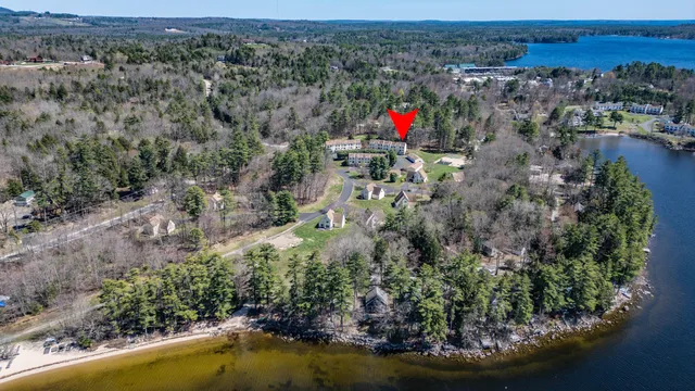 $669,900 | 56 Hydrangea Circle, Unit 10, Naples, ME 04055