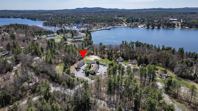 $669,900 | 56 Hydrangea Circle, Unit 10, Naples, ME 04055