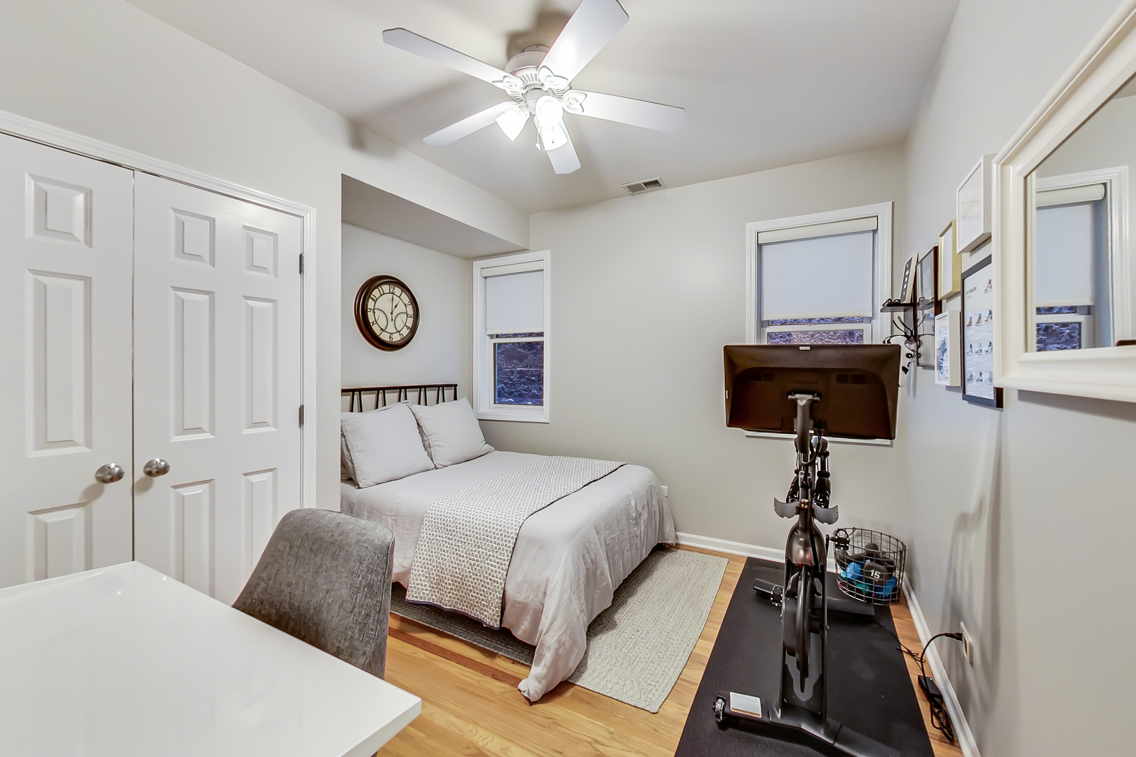3531 North Reta Avenue, Unit 2 Chicago, IL 60657 - Photo 20 of 27