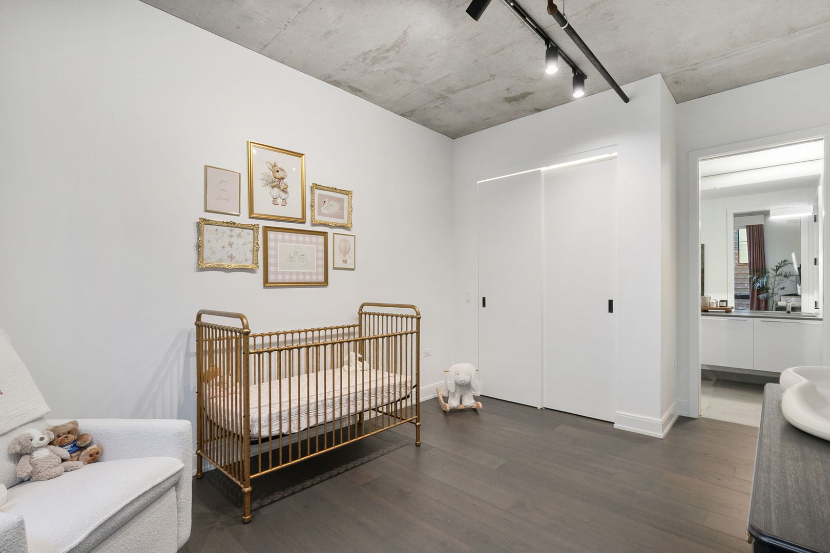 111 South Peoria Street, Unit 506 Chicago, IL 60607 - Photo 27 of 34