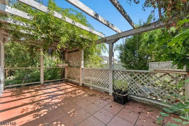 $6,000 | 16 Lynn Drive, Clifton, NJ 07013