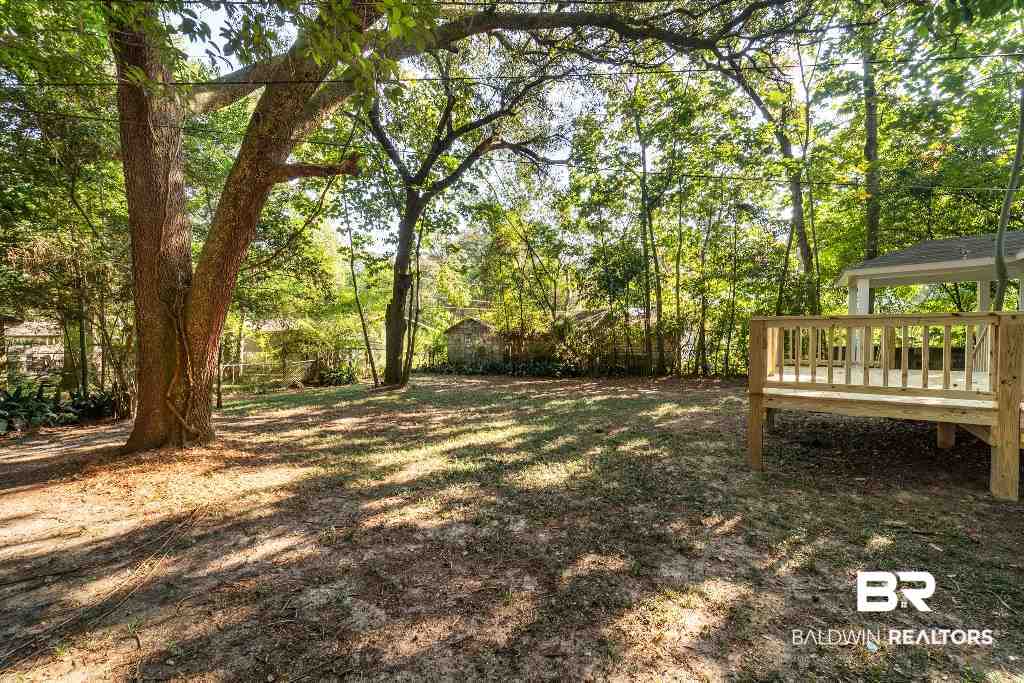 5204 Greenwood Lane Mobile, AL 36608 - Photo 15 of 17