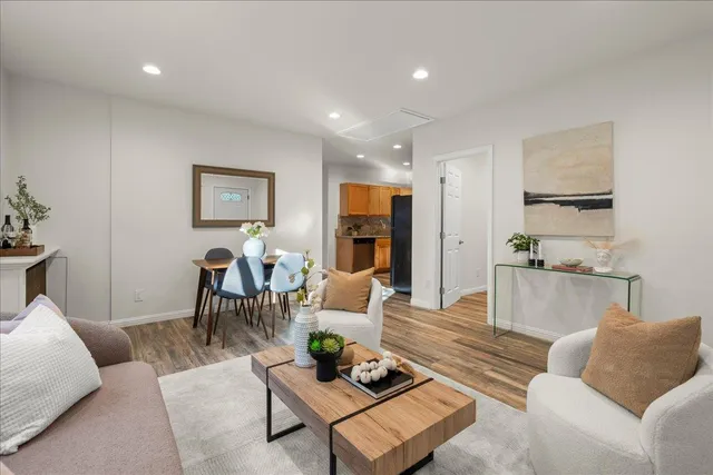 $4,750,000 | 12272 Windsor Court, Los Altos Hills, CA 94022