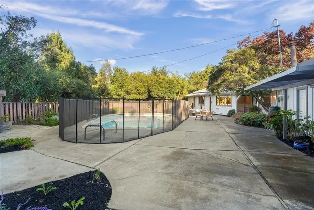 $4,750,000 | 12272 Windsor Court, Los Altos Hills, CA 94022