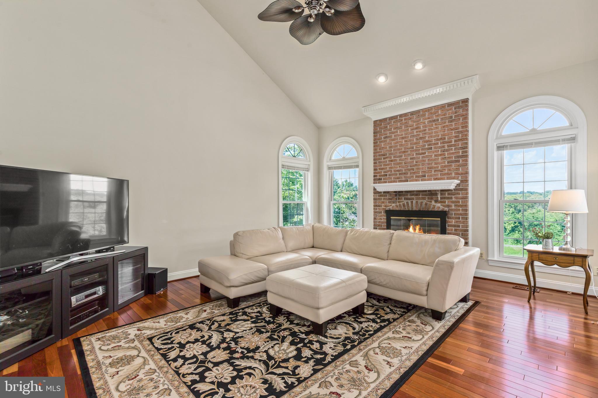 9733 Middleton Ridge Road Vienna, VA 22182 - Photo 14 of 54