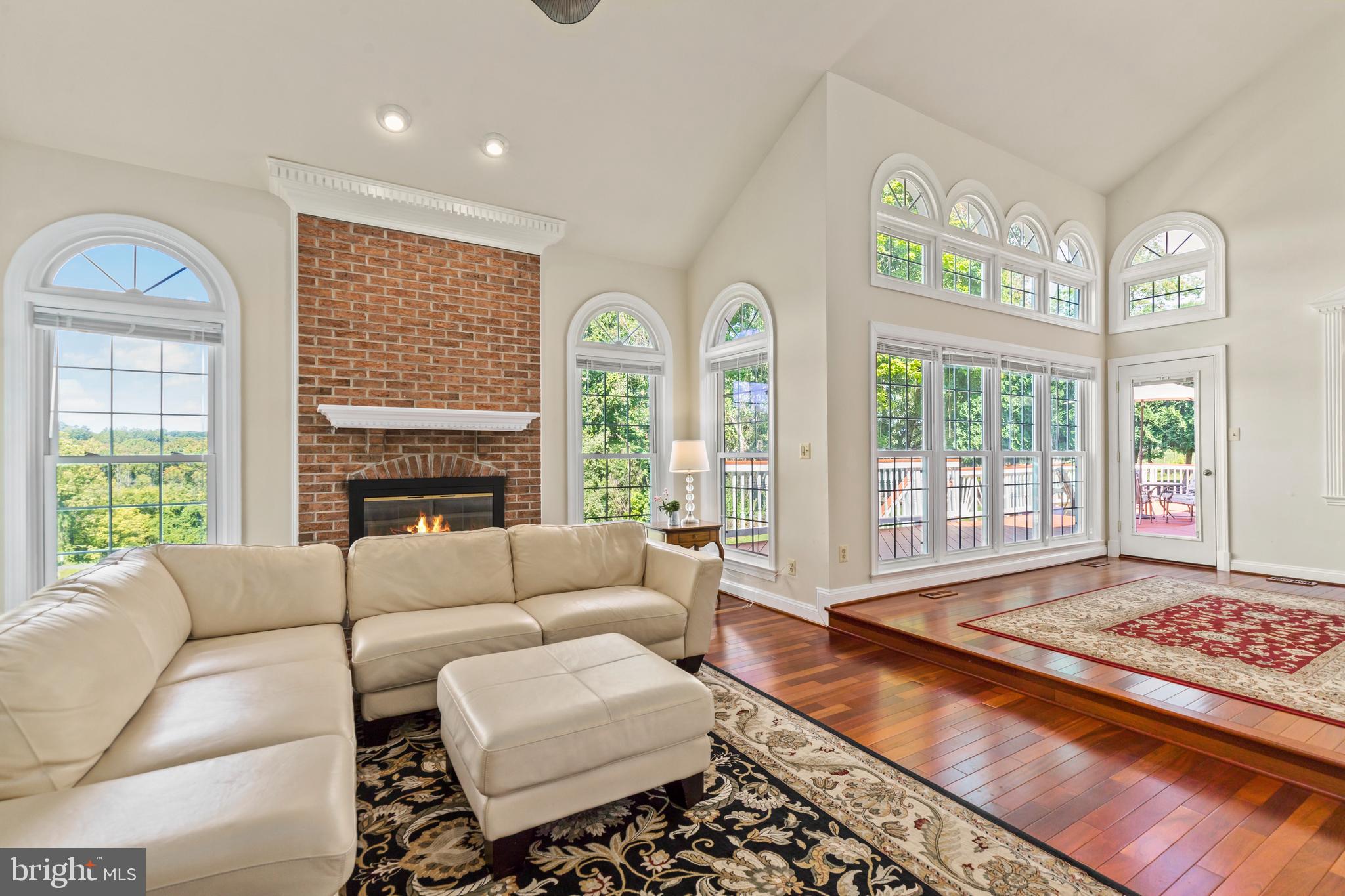 9733 Middleton Ridge Road Vienna, VA 22182 - Photo 16 of 54