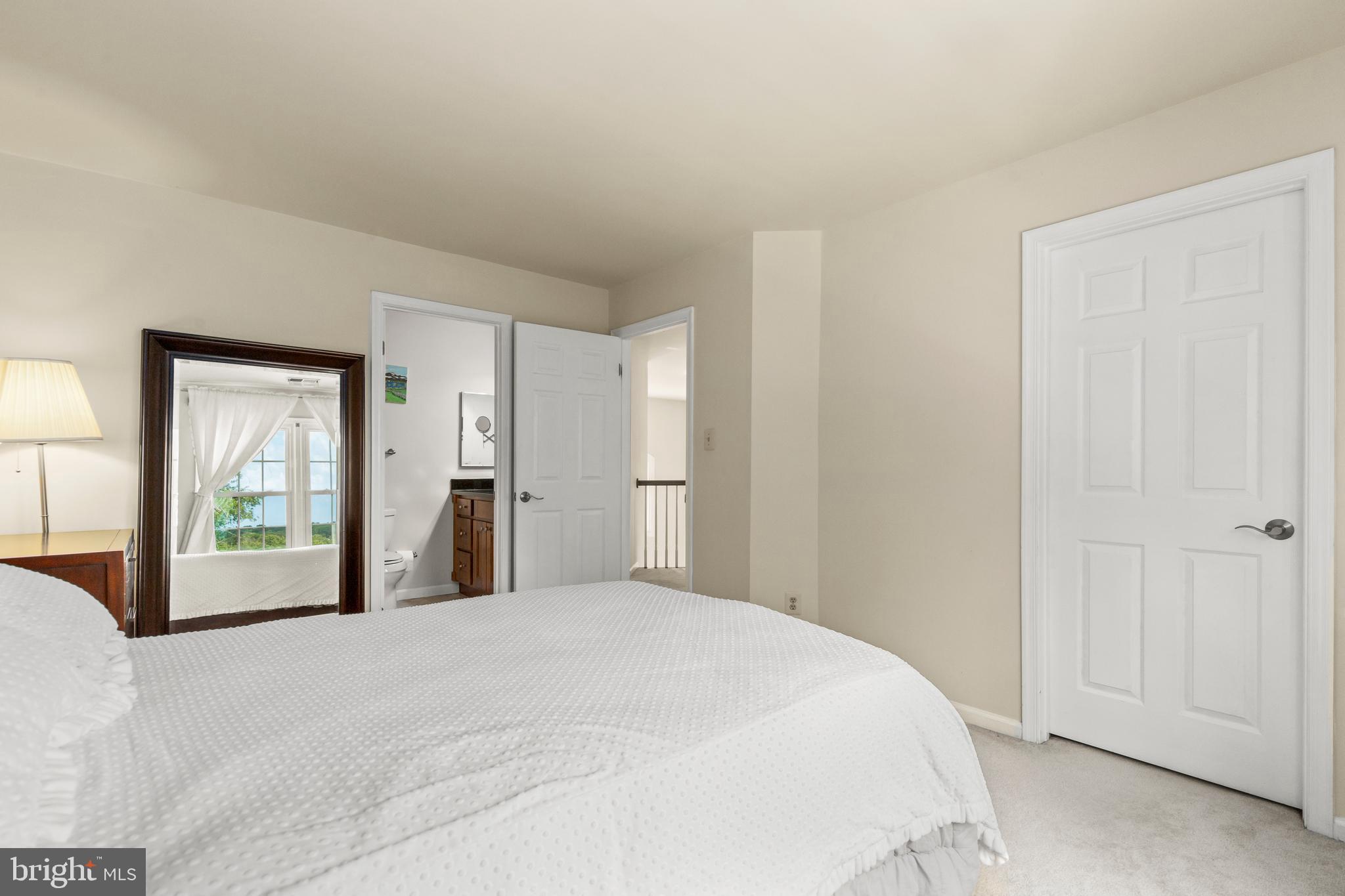 9733 Middleton Ridge Road Vienna, VA 22182 - Photo 30 of 54
