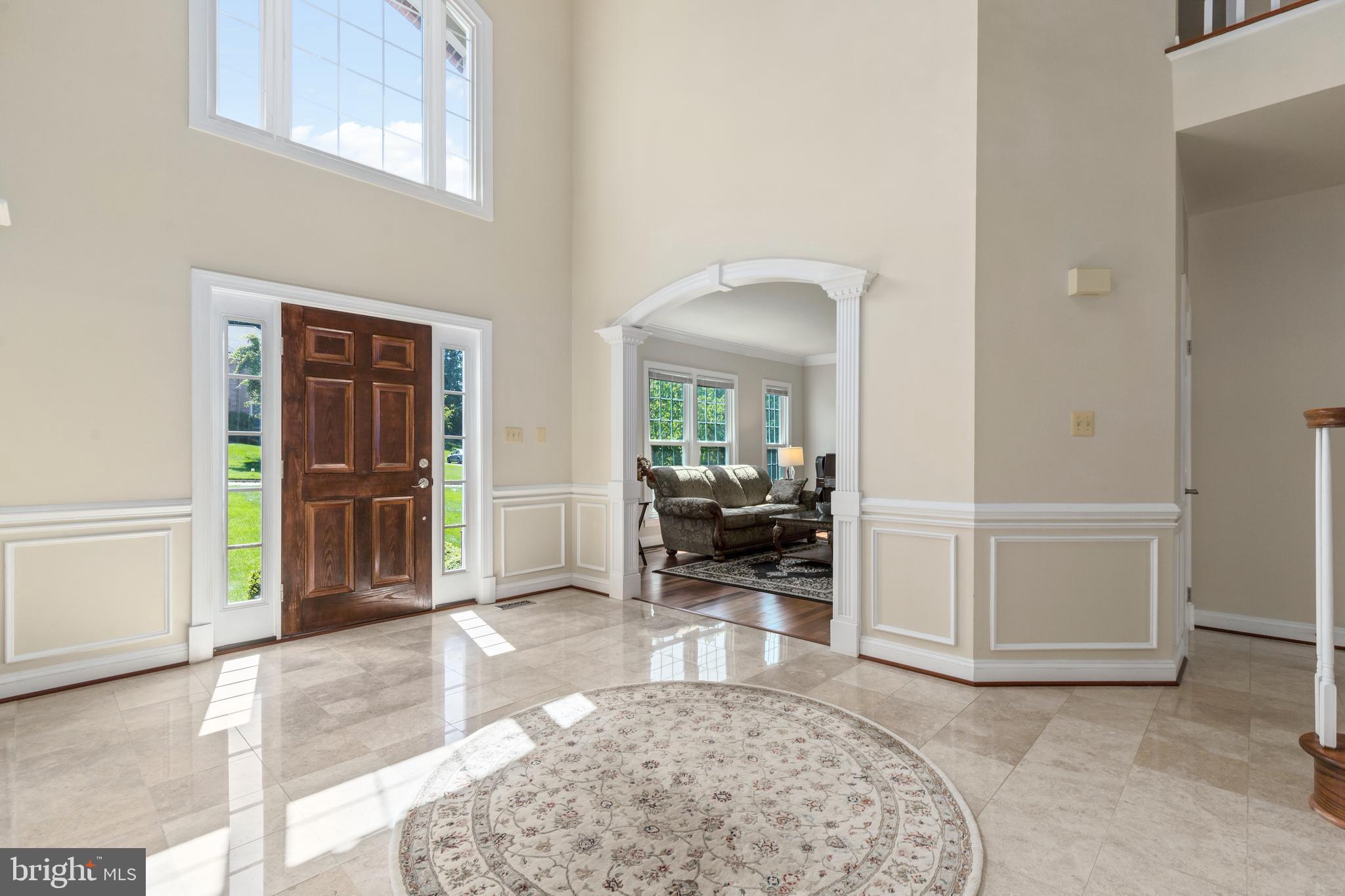 9733 Middleton Ridge Road Vienna, VA 22182 - Photo 4 of 54 Main Entrance
