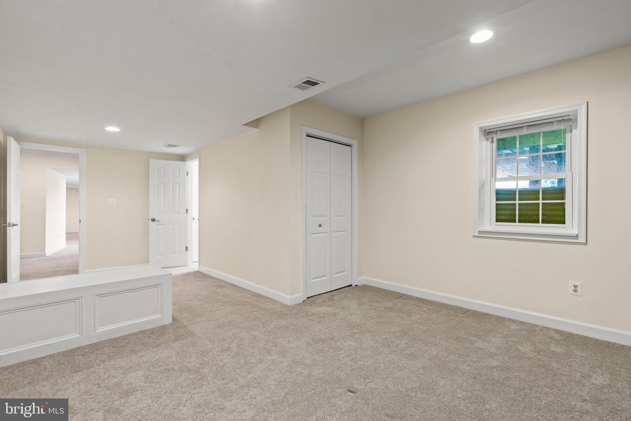 9733 Middleton Ridge Road Vienna, VA 22182 - Photo 38 of 54
