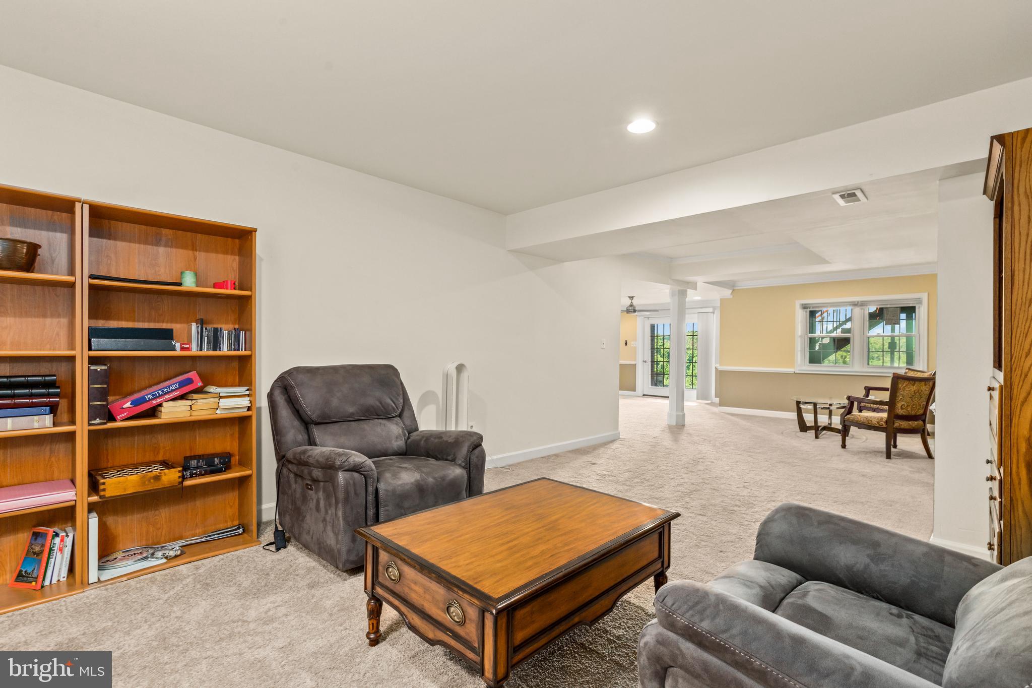 9733 Middleton Ridge Road Vienna, VA 22182 - Photo 42 of 54
