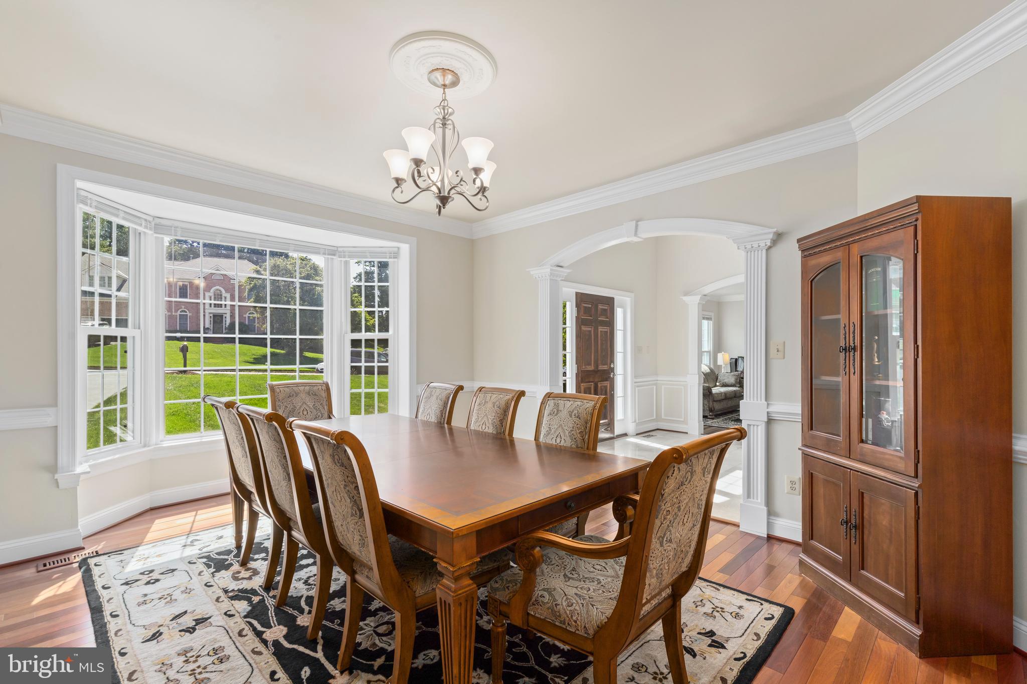 9733 Middleton Ridge Road Vienna, VA 22182 - Photo 9 of 54