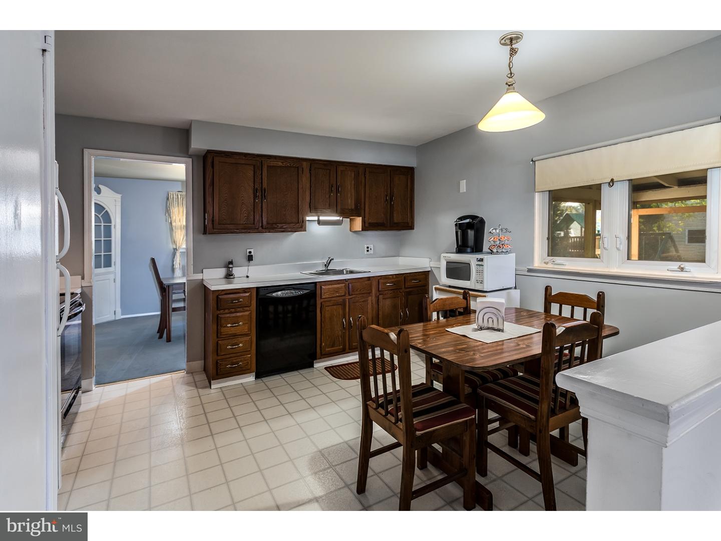229 Sharrow Vale Road Riverside, NJ 08075 - Photo 8 of 25