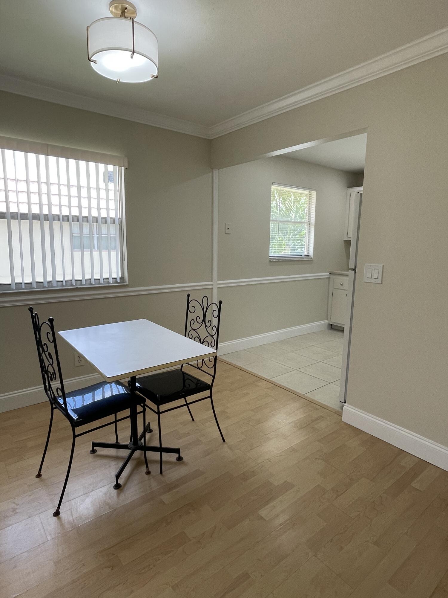 472 Saxony Way Delray Beach, FL 33446 - Photo 2 of 33 a view of a dining room with furniture