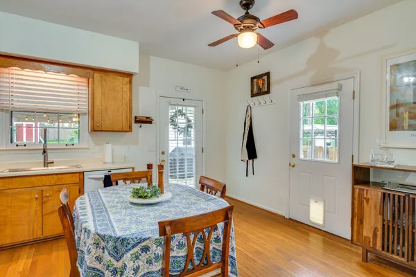 $2,500 | 2621 Westwood Avenue, Nashville, TN 37212
