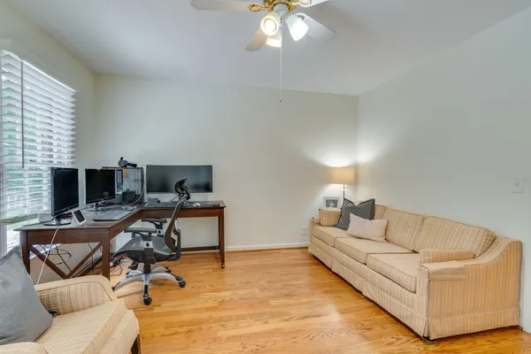 $2,500 | 2621 Westwood Avenue, Nashville, TN 37212