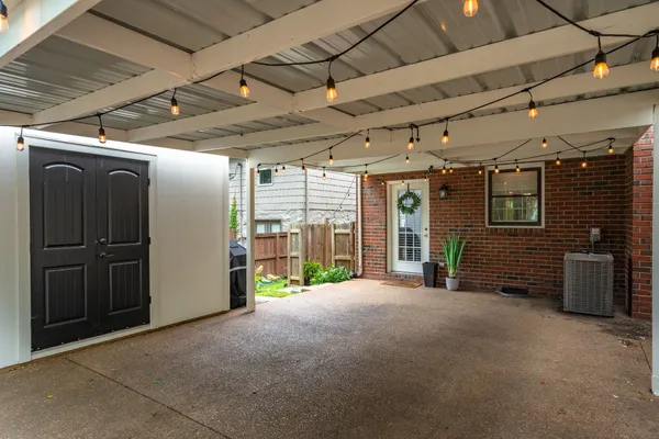 $2,500 | 2621 Westwood Avenue, Nashville, TN 37212