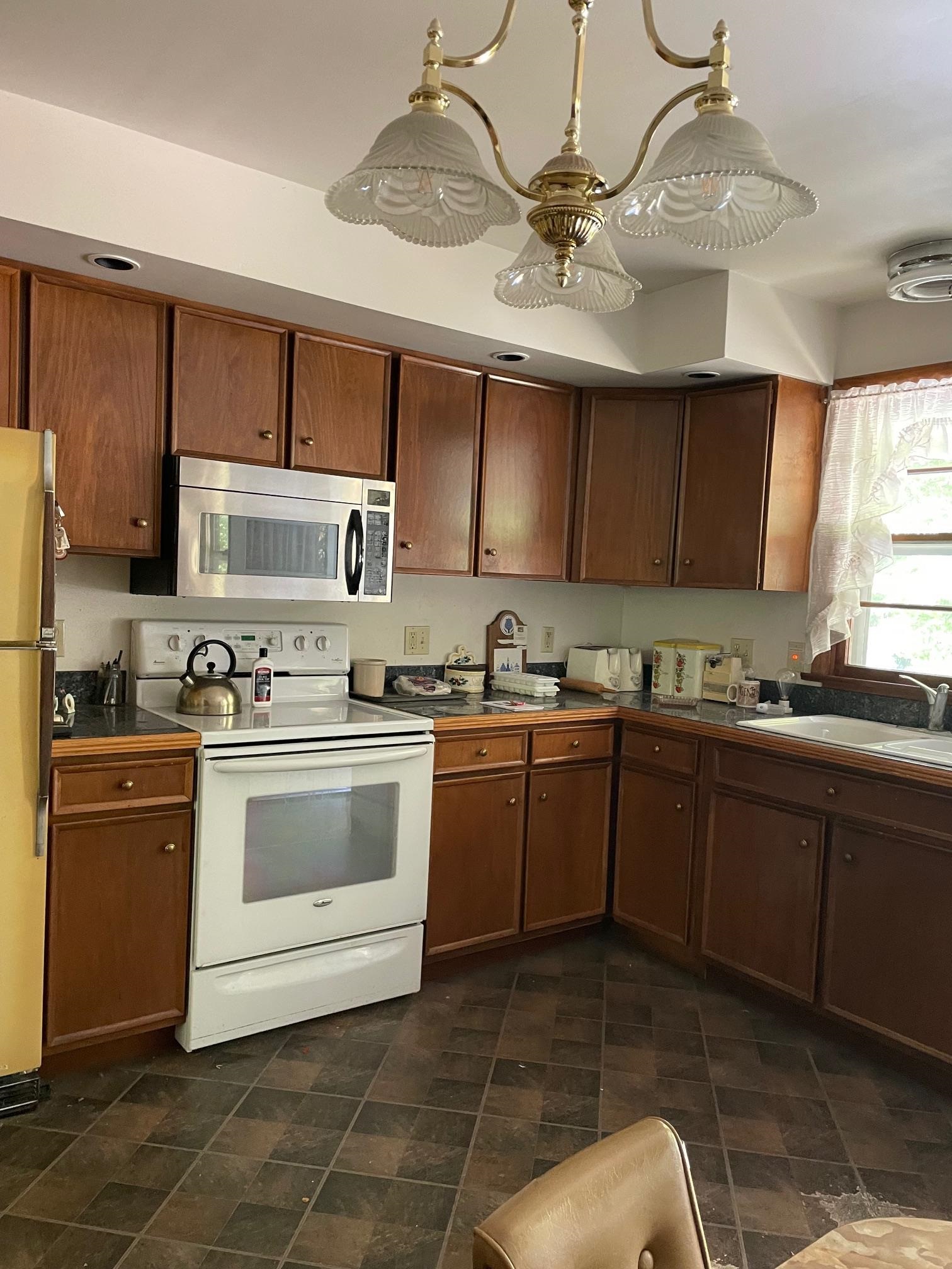 1868 Pond Road Fletcher, VT 05464 - Photo 5 of 19