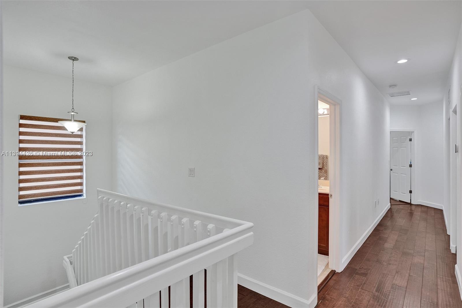 732 Southeast 33 Terrace Homestead, FL 33033 - Photo 34 of 65 a view of a hallway with entryway