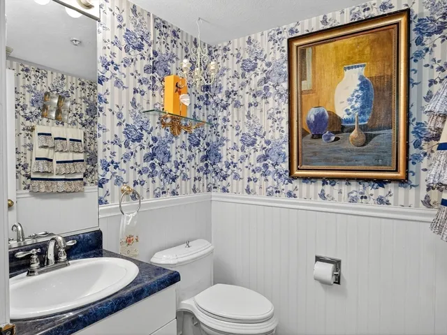 $775,000 | 127 Clear Pond Drive, Unit 127, Walpole, MA 02081