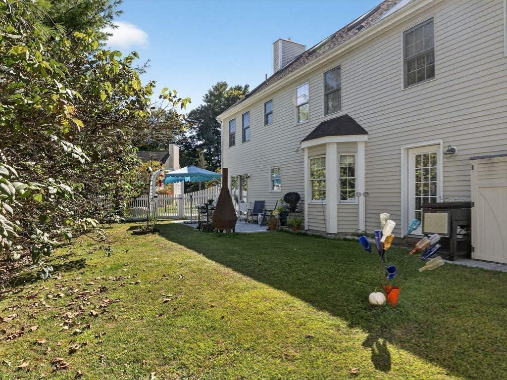 127 Clear Pond Drive, Unit 127 Walpole, MA 02081 - Photo 26 of 38