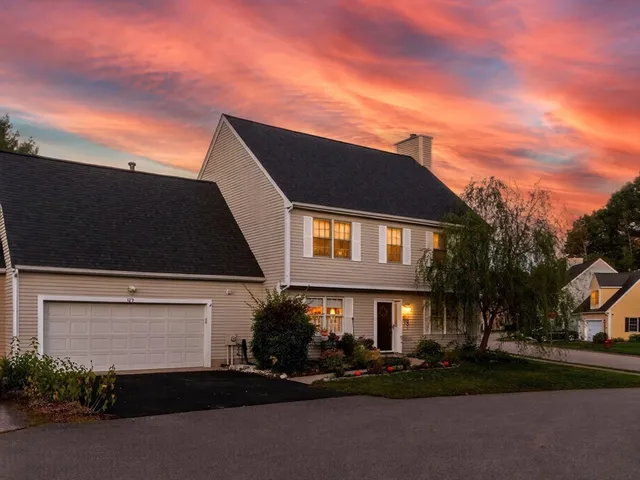 $775,000 | 127 Clear Pond Drive, Unit 127, Walpole, MA 02081