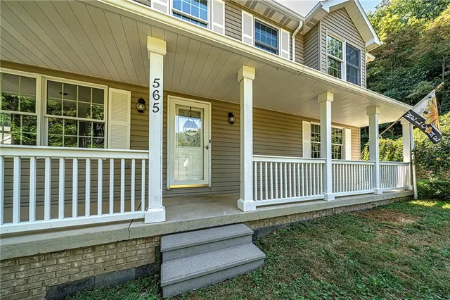 $530,000 | 565 Leeper Road, Georgetown, PA 15043