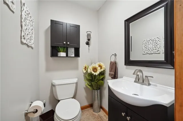 $530,000 | 565 Leeper Road, Georgetown, PA 15043