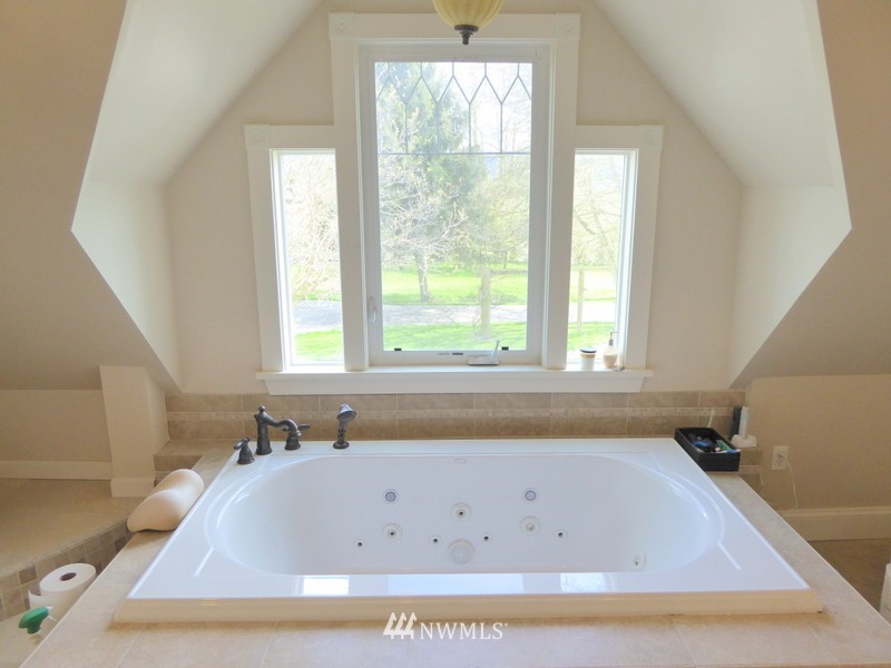 17422 Britt Road Mount Vernon, WA 98273 - Photo 17 of 25 Gallery Image 17