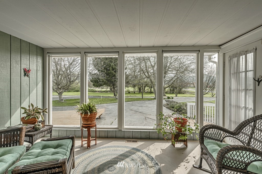 17422 Britt Road Mount Vernon, WA 98273 - Photo 6 of 25 Gallery Image 6