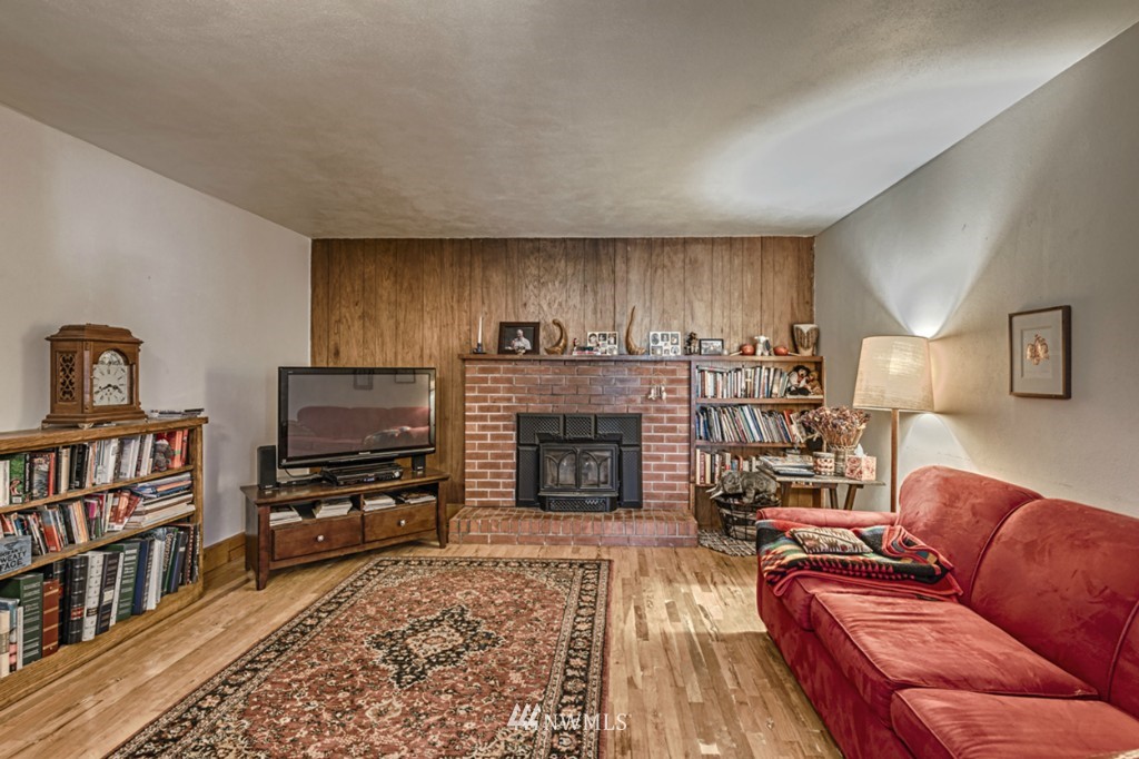 17422 Britt Road Mount Vernon, WA 98273 - Photo 8 of 25 Gallery Image 8