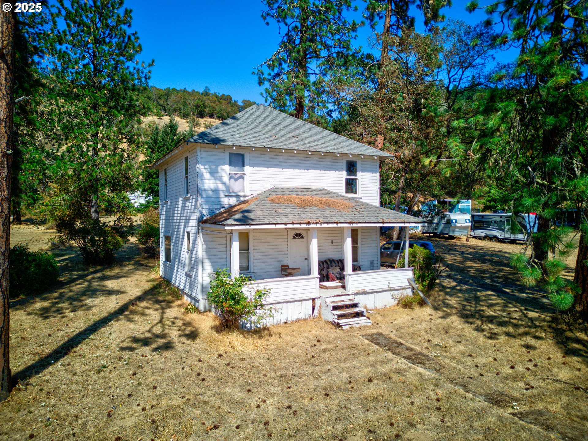 804 North Bank Road Roseburg, OR 97470 - Photo 32 of 32