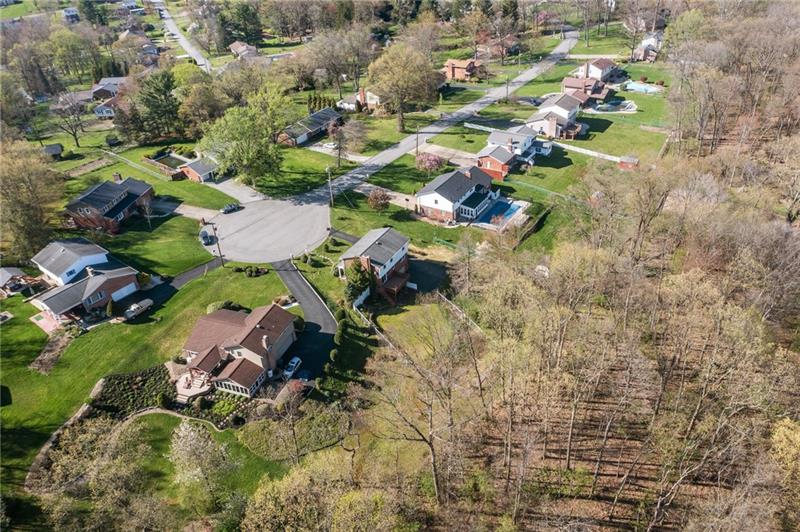 33 Carriage Road Greensburg, PA 15601 - Photo 36 of 38 Gallery Image 36
