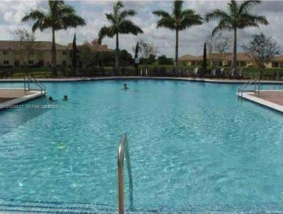 1575 Northeast 33rd Avenue, Unit 1069 Homestead, FL 33033 - Photo 5 of 19