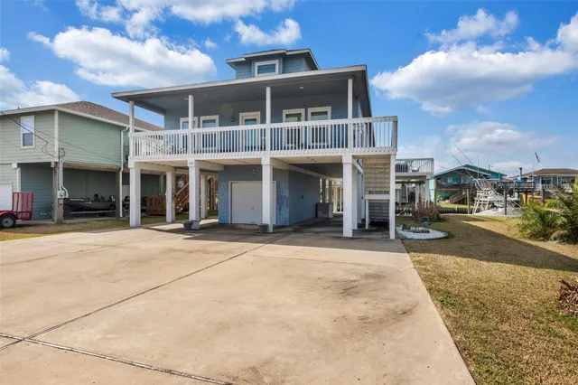 $2,500 | 126 Driftwood Road, Freeport, TX 77541