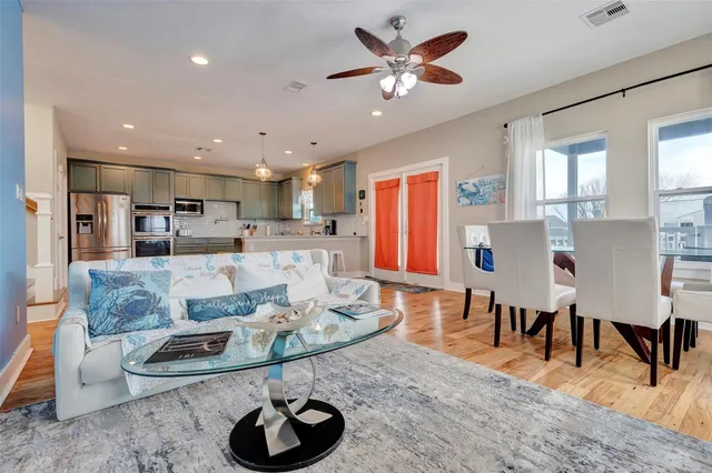 $2,500 | 126 Driftwood Road, Freeport, TX 77541